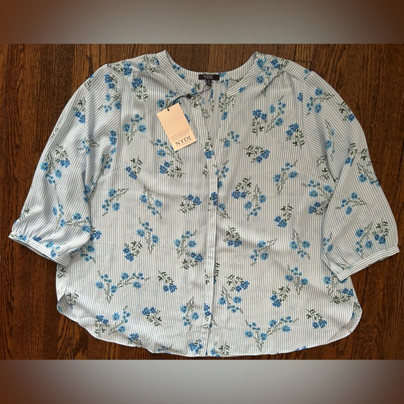 NYDJ Floral Blouse - Picture 1 of 16